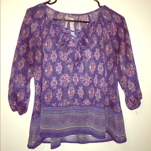 Super cute shirt from Hollister!